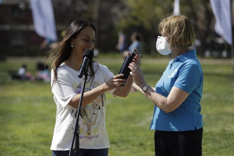 Con zumba incluida: Ministra Pérez y alcaldesa Matthei entregaron tips deportivos para la Fase de Preparación