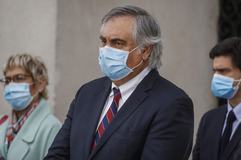 Senador Prohens sufrió accidente de tránsito tras chocar con un burro