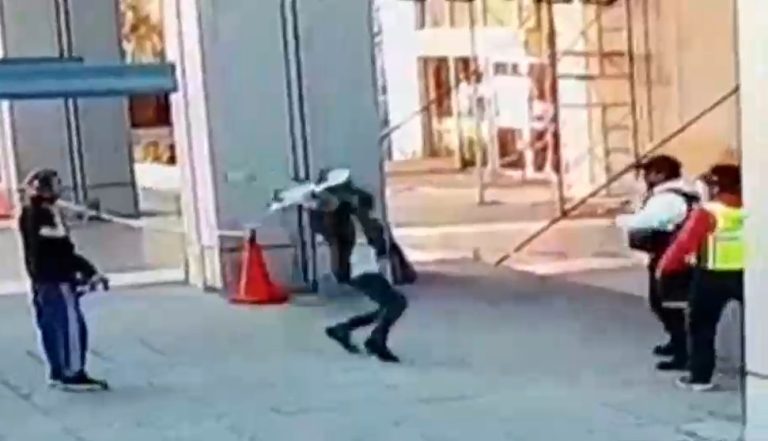 Hijo de Catalina Pulido fue detenido por participar en brutal golpiza a conserje e inspector municipal