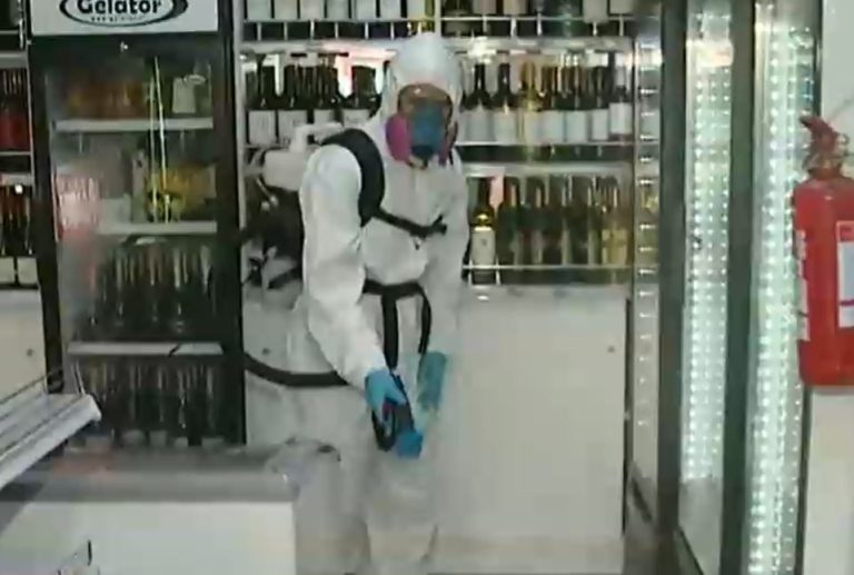 Fiestas Patrias: Fiscalizarán botillerías de Las Condes para que se cumpla distanciamiento físico