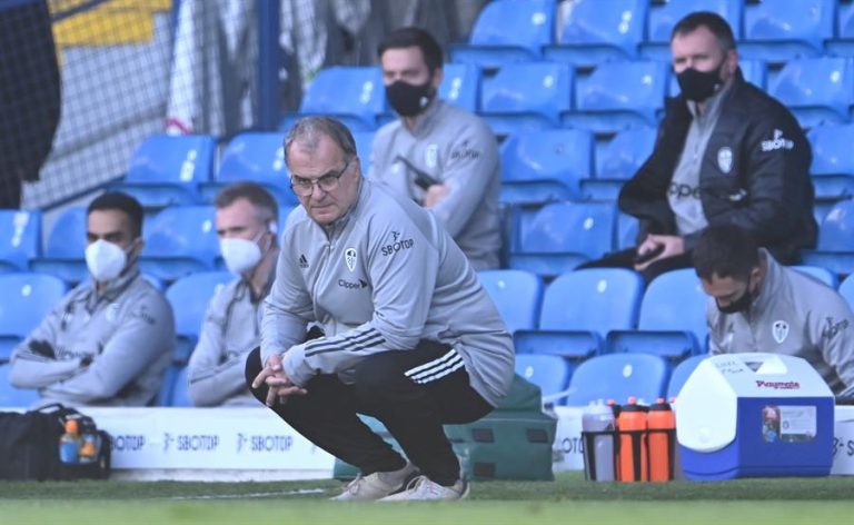 El Leeds de Bielsa logró su primer triunfo en la Premier