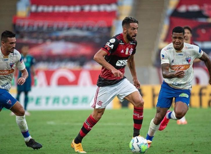 Mauricio Isla habría dado positivo en test PCR y quedaría fuera de la doble fecha clasificatoria