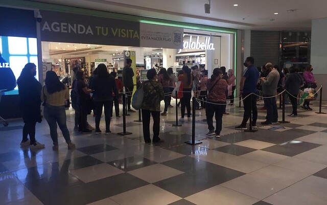 Preocupante aglomeración tras reapertura de mall en Independencia