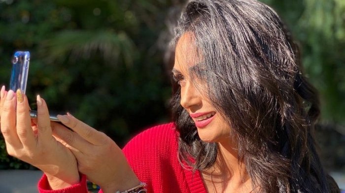 Parecen hermanas: Hija mayor de Pamela Díaz impactó redes sociales con bello video junto a su madre