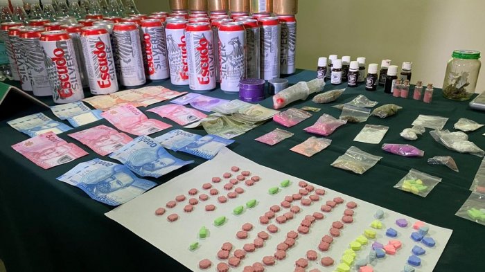 Fiesta clandestina narco terminó con 48 personas detenidas: Vecinos denunciaron venta de drogas y alcohol