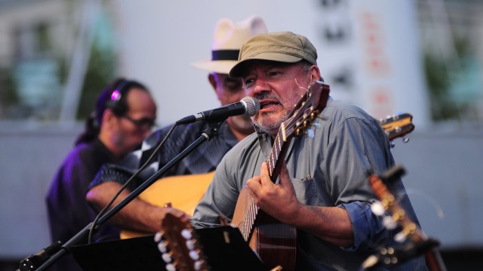 ¿Cómo es vivir el 18 de septiembre fuera de Chile? Inti Illimani Histórico lo relató en CHV en Casa