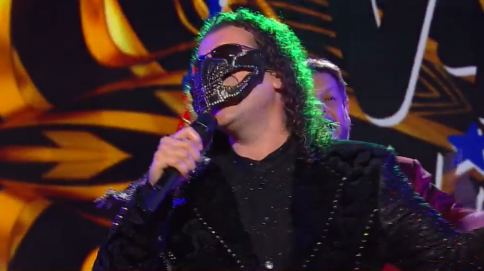 Reapareció Leo Rey: Así fue la presentación del cantante en esta cruzada solidaria