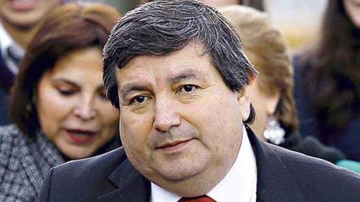 “Me parece impactante lo que han dicho”: Alcalde de San Ramón se defiende y acusa que concejales buscan destituirlo por próximas elecciones