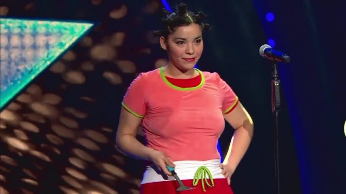 Björk consiguió la misticidad de la cantante y la aprobación del jurado de Yo Soy