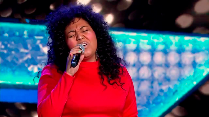 Whitney Houston regresó renovada a Yo Soy: Se casó y empezó con delivery de canciones