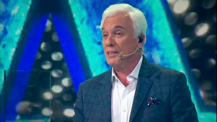 Muy emocionado: Así fue el homenaje que se le realizó a Antonio Vodanovic en la obertura