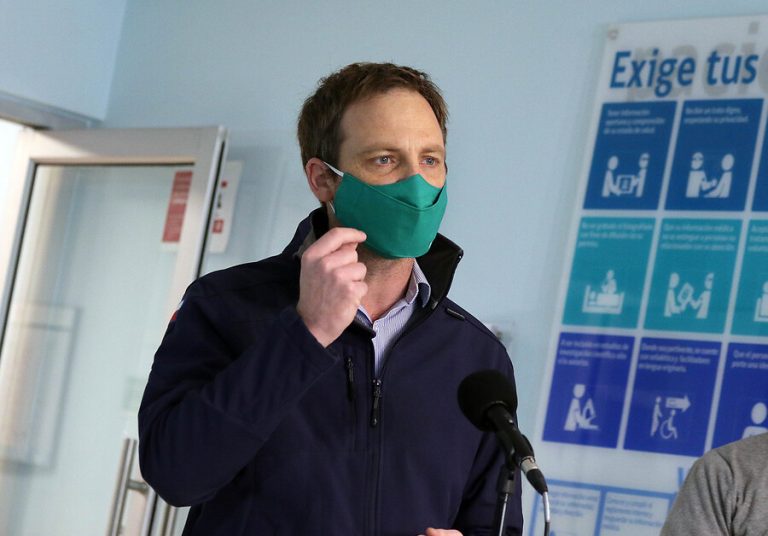 Zúñiga confirma que aceptarán apoyo de la OPS para analizar mutación del COVID-19 en Magallanes