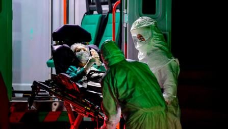 Argentina rompe nuevo récord de casos diarios de COVID-19