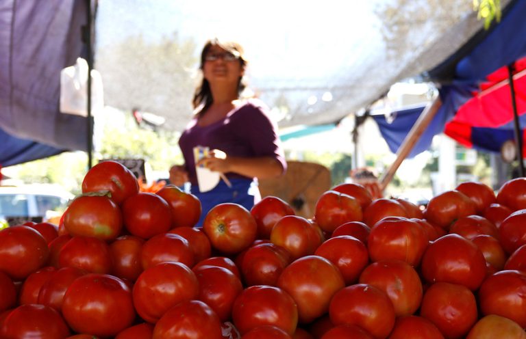 IPC de septiembre fue mayor al esperado y registró variación de 0,6%: Subieron los tomates