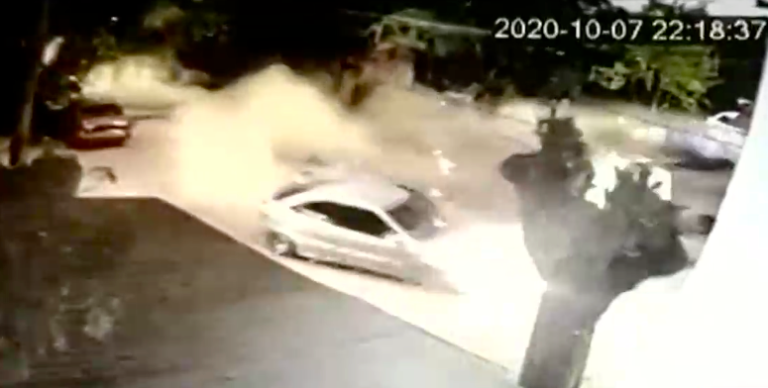 Pareja y su hijo de 2 años resultaron lesionados tras ser impactados por delincuente que huía de Carabineros