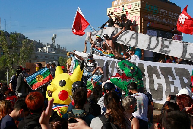 Cerca de 400 personas se manifestaron en Plaza Italia: 6 individuos detenidos