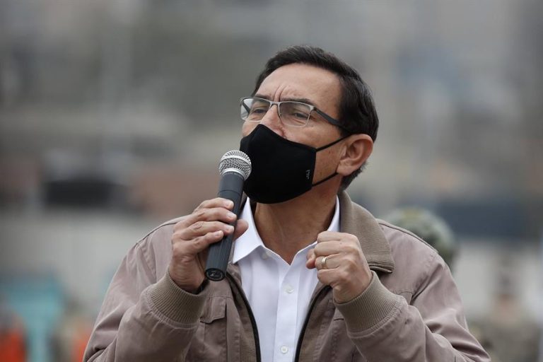 Nuevo frente de crisis en Perú tras testimonio contra el presidente Vizcarra