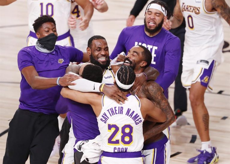 Los Angeles Lakers derrotaron a Miami Heat y alcanzaron un nuevo título de la NBA