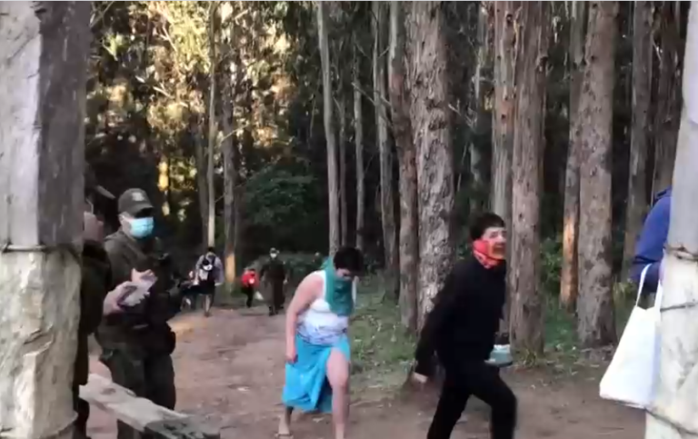 Detienen a 27 personas que estaban en playa de Talcahuano pese a cuarentena