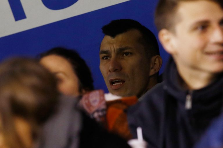 Gary Medel tampoco estaría para la doble fecha de Clasificatorias en noviembre
