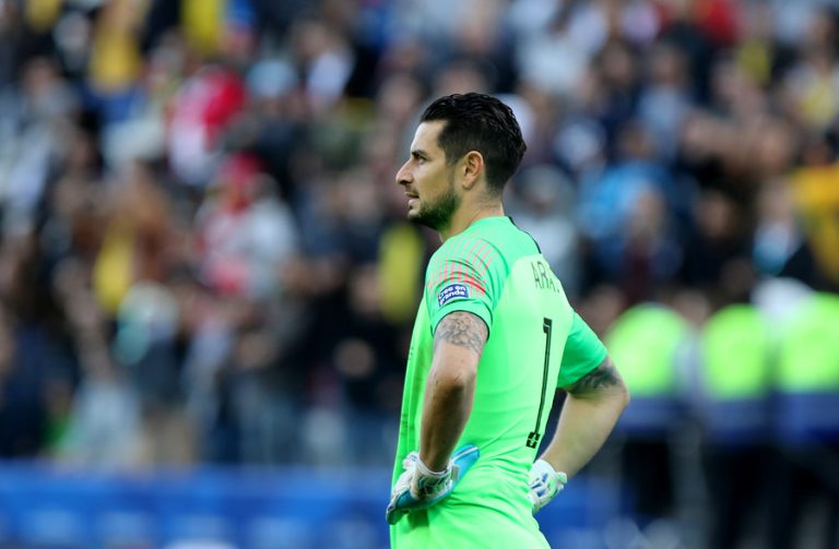 Cambio de último minuto: Aseguran que Gabriel Arias no jugará ante Colombia