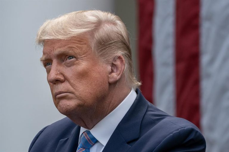 Hijo menor de Trump también dio positivo por coronavirus