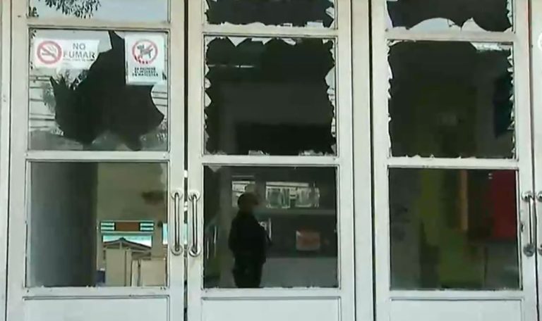 Turba atacó SAPU de Puente Alto: Querían linchar a hombre acusado de abuso sexual