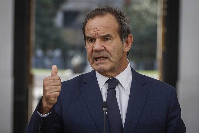 El documento sobre el 18-O y el plebiscito que Allamand envió a las embajadas chilenas del mundo