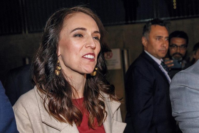 Elecciones en Nueva Zelandia: Ardern gana con holgura gracias a su gestión del COVID- 19