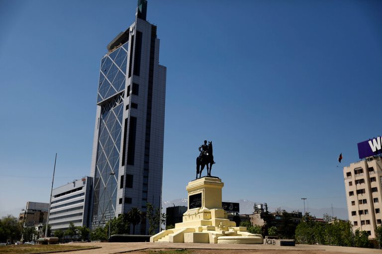 Intendencia de la RM: “Restauramos el monumento al General Baquedano y lo volveremos a hacer