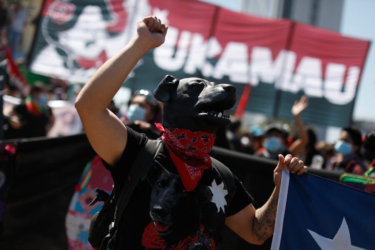 Diputados UDI Sanhueza y Bobadilla por el 18-O: 