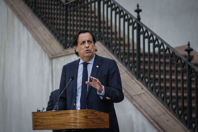 Acusación constitucional: Víctor Pérez desmiente intención de responsabilizar a Desbordes