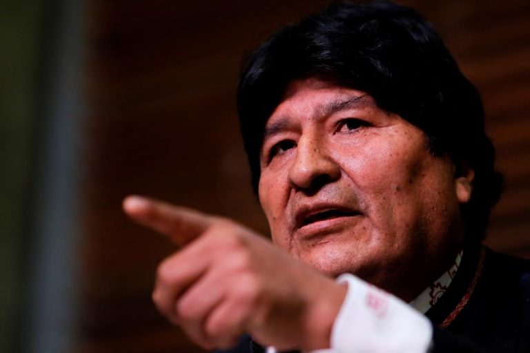 Evo Morales dejó Argentina rumbo a Venezuela