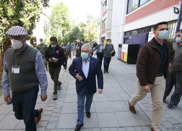 Ministro Paris destacó que durante el plebiscito 