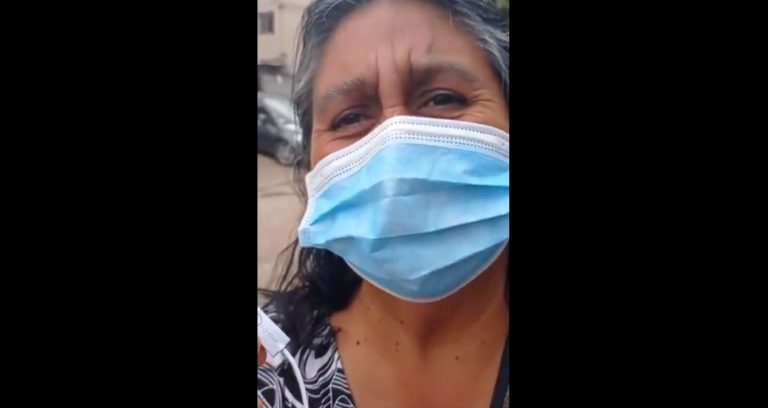 Pobladora de Lo Hermida se viraliza por emocionarse en medio del plebiscito: 