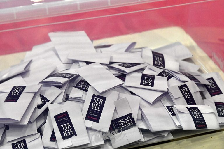 La Pintana, Puente Alto y Quilicura: Las 10 comunas que más aumentaron sus índices de participación electoral