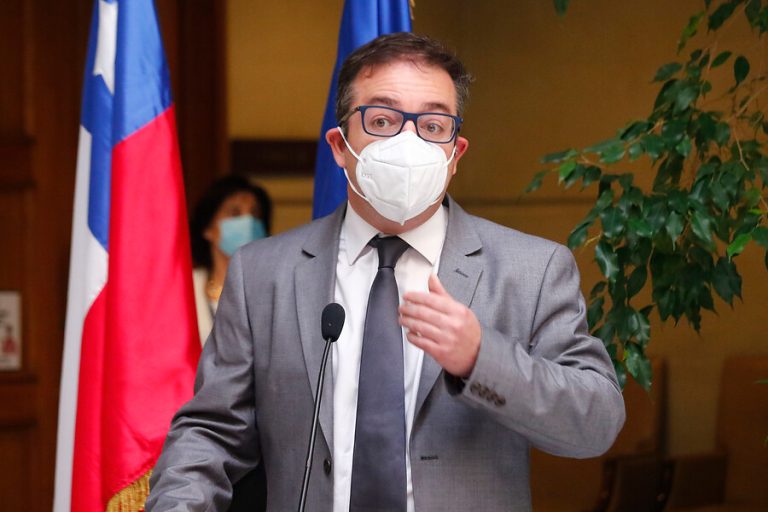 Silber (DC) emplaza a Piñera a que saque del gobierno al 