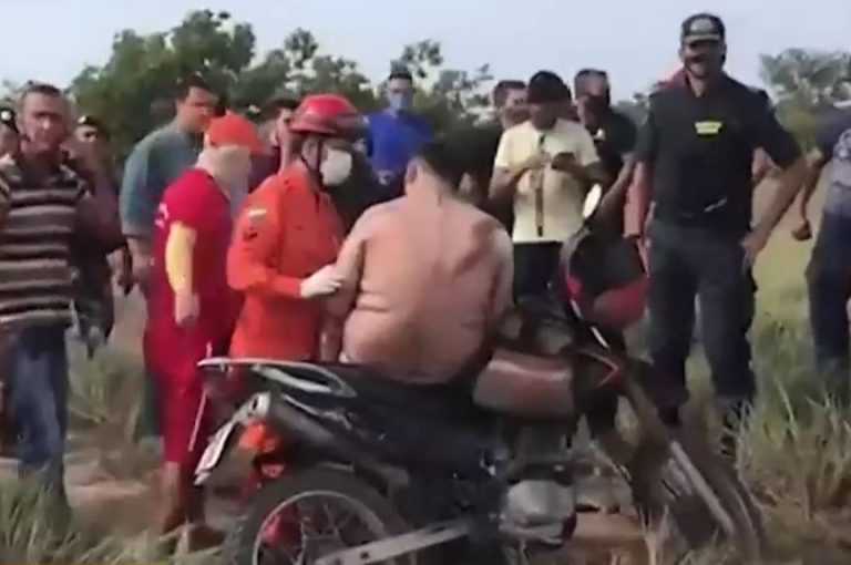 Encontraron a periodista secuestrado en Brasil: Lo dejaron amarrado, vendado y presentaba fracturas