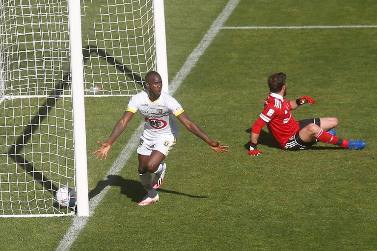 La U no levanta cabeza: Perdió de visita con la U. de Conce