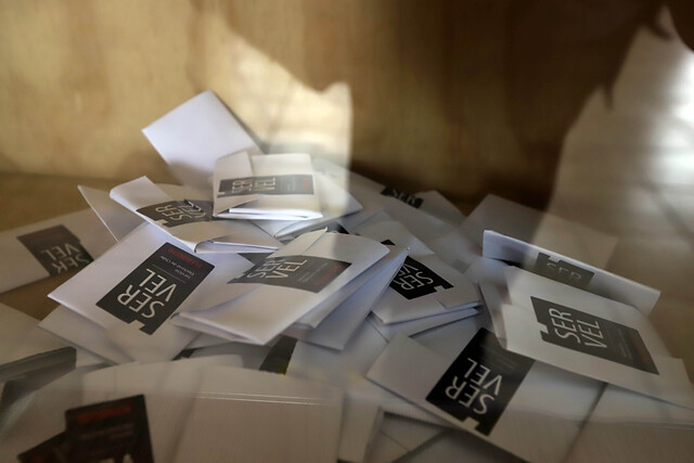 Chilenos en el extranjero exigen participar de la Convención Constitucional