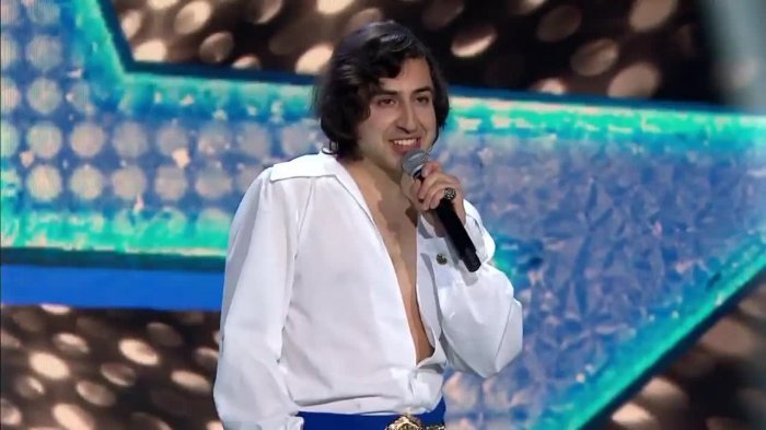 Sandro cumplió en el escenario pero le faltó potencia en el escenario