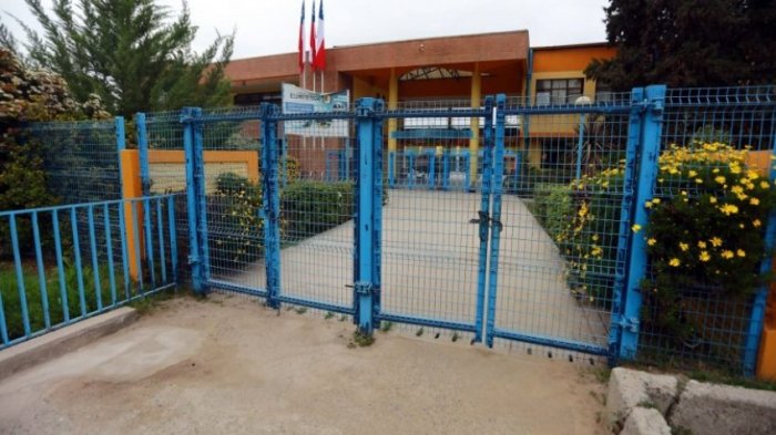 Cinco colegios volvieron a clases presenciales en la capital: Casi nula asistencia de alumnos marcó la jornada