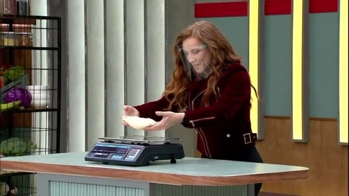 Empanadas de 1 kilo ¿Quién habrá ganado la competencia entre Álvaro Morales y Sigrid Alegría?