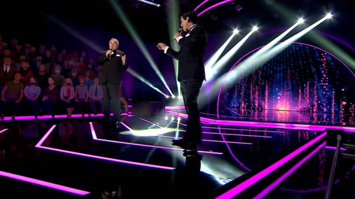 Impactante: Frank Sinatra y Elvis encendieron el escenario con su impecable presentación