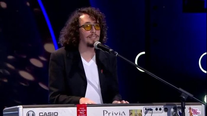 Fito Páez desató la euforia de Cristián Riquelme con una aceptable presentación