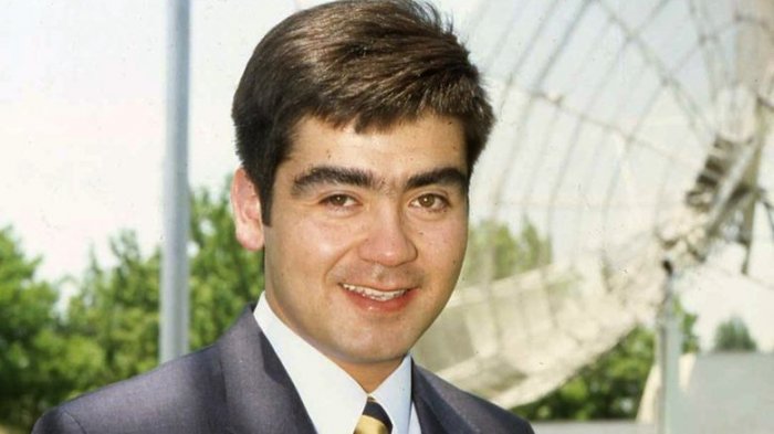 Entre Derecho y Periodismo: Así inició su carrera profesional como periodista Carlos Tejos