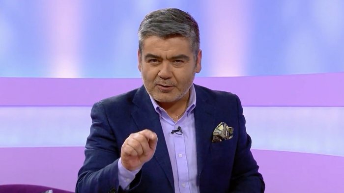 25 años en televisión: Así fueron los inicios de Carlos Tejos en la pantalla chica