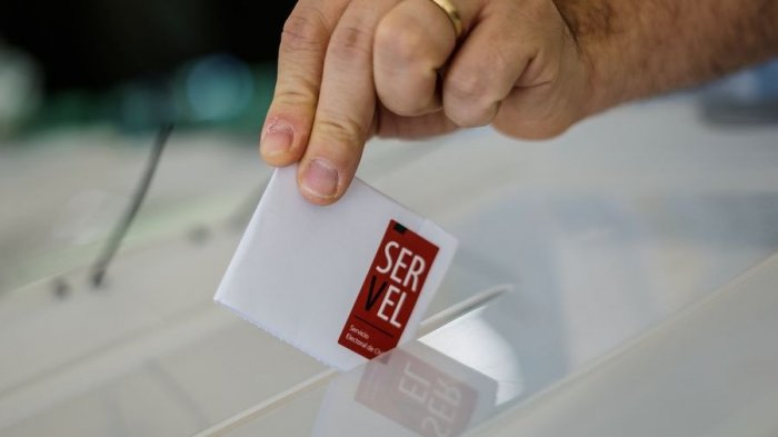 ¿Cuáles son las diferencias entre convención mixta y convención constitucional?