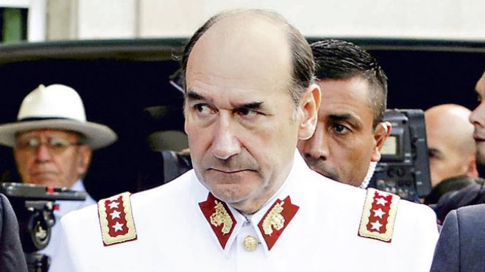 General Fuente-Alba procesado por usar avión del ejército: Realizó 38 viajes personales sin justificación