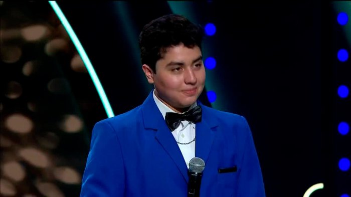 José José no defraudó y conquistó al jurado con excelente presentación